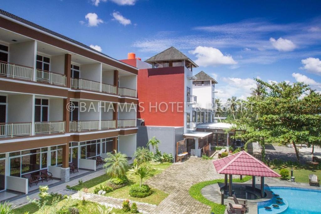 Bahamas Hotel & Resort Tanjung Pandan Exteriér fotografie